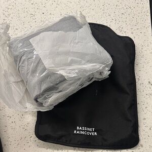 Bassinet Raincover with Black and Gray Design